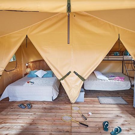 Camping Des Papillons Lalizolle Dış mekan fotoğraf