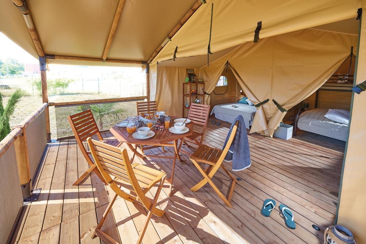 Camping Des Papillons Lalizolle Dış mekan fotoğraf