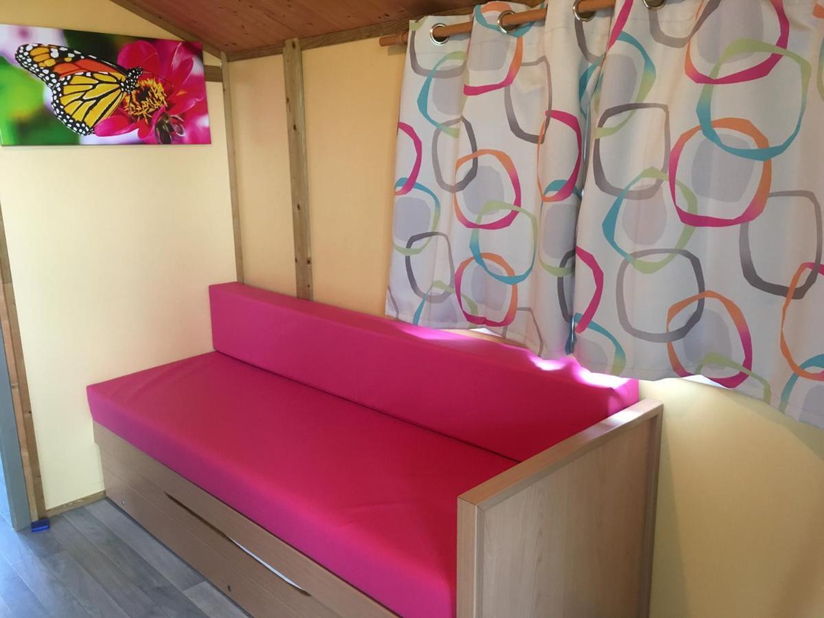 Camping Des Papillons Lalizolle Dış mekan fotoğraf